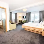 Alpengasthof Hoernlepass Hotel Riezlern