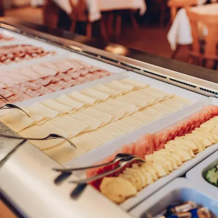 Alpengasthof Hörnlepass Hotell Riezlern